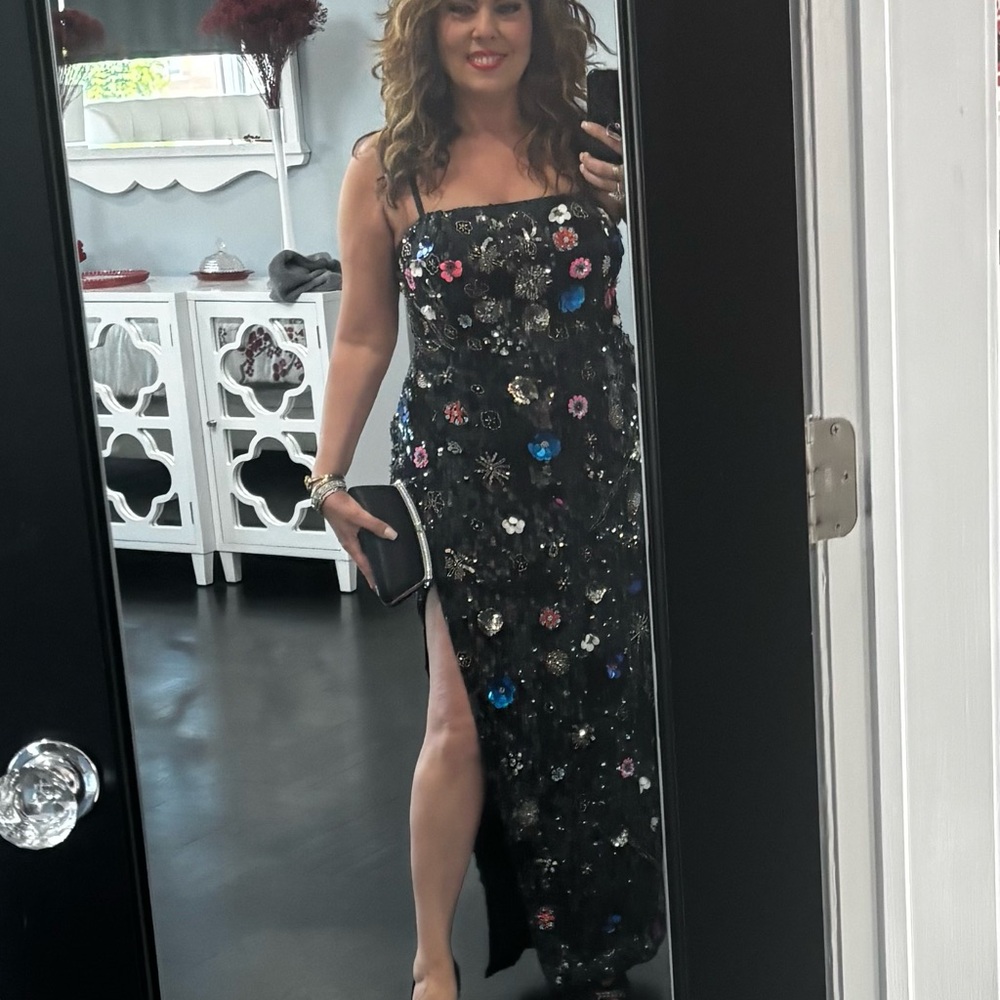 Elegant Black Floral Embellished Dress